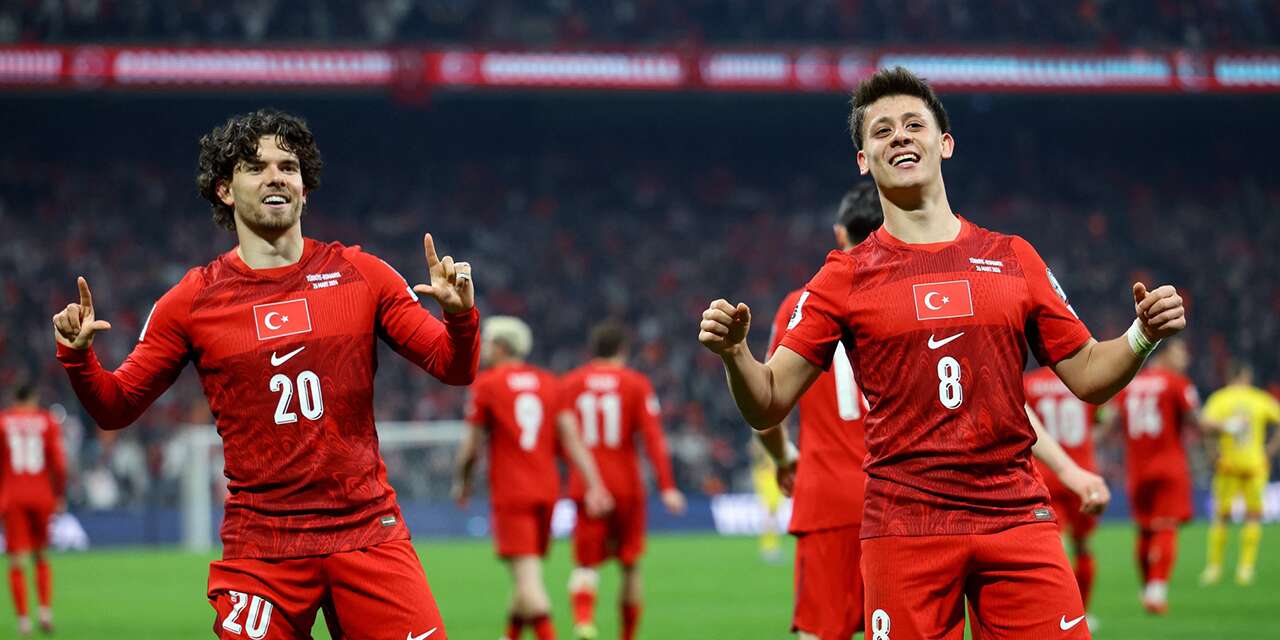 Türkiye, 24 yıl sonra Dünya Kupası’na göz kırpıyor