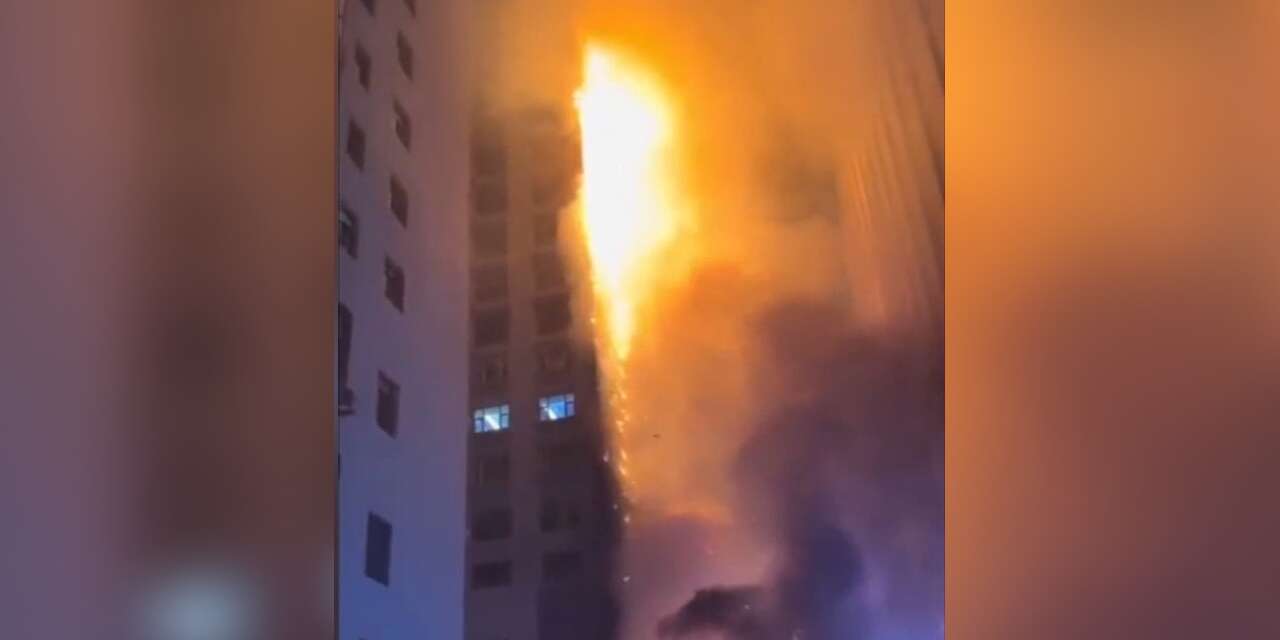 Yüksek katlı binada yangın faciası! 3 ölü, 23 yaralı