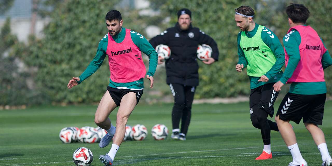 Konyaspor’da izin bitti, İlhan Palut konuşacak