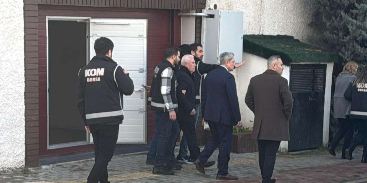 Bursa Büyükşehir Belediye Başkanı Mustafa Bozbey tutuklandı