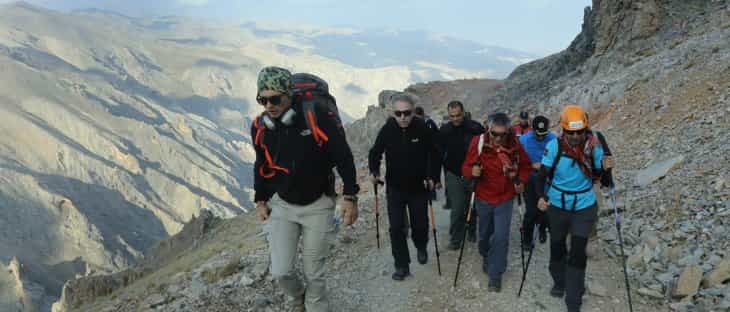 Vali Toprak Konya'nın en yüksek dağına tırmandı