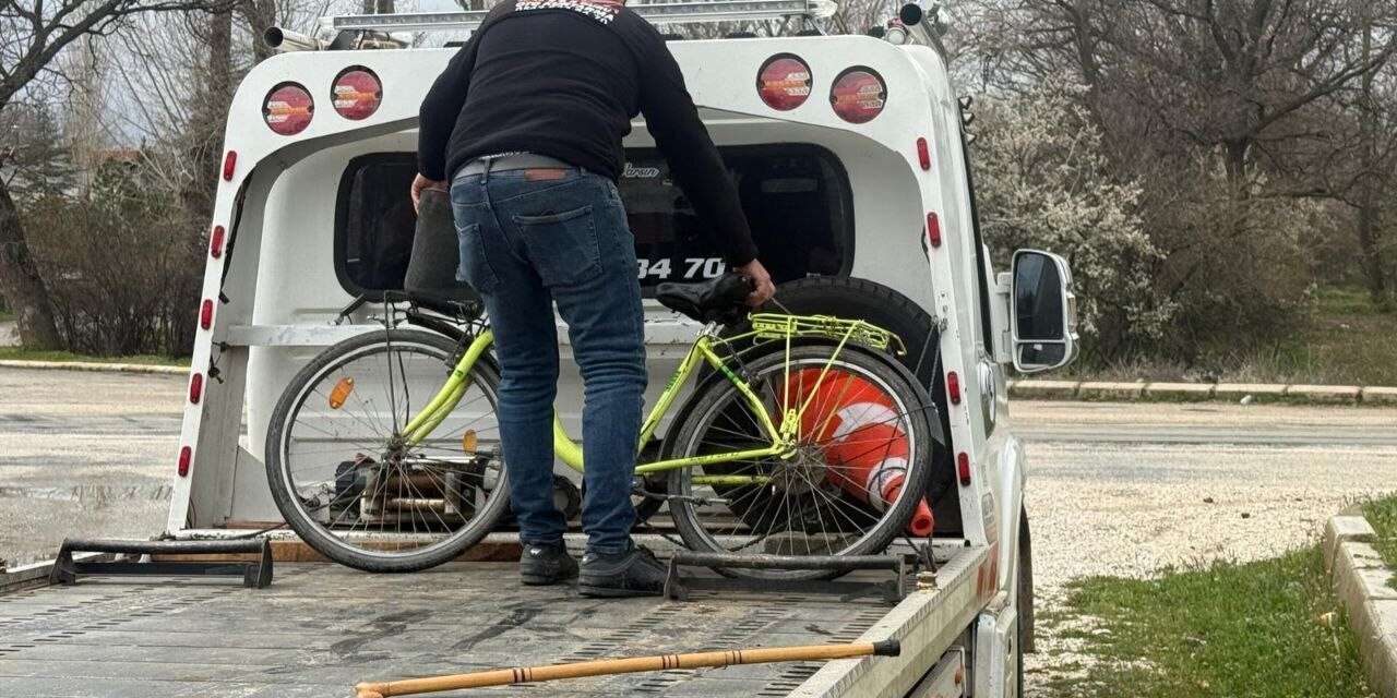 Konya yolunda kaza! 83 yaşındaki bisiklet sürücüsü ağır yaralandı