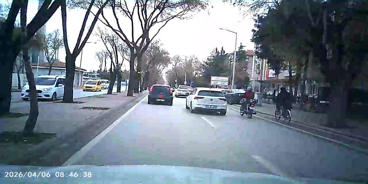 Konya trafiğinde tehlikeli seyir kamerada