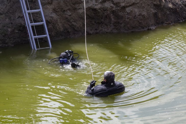 Su dolu inşaat çukuruna düşen çocuk boğularak hayatını kaybetti