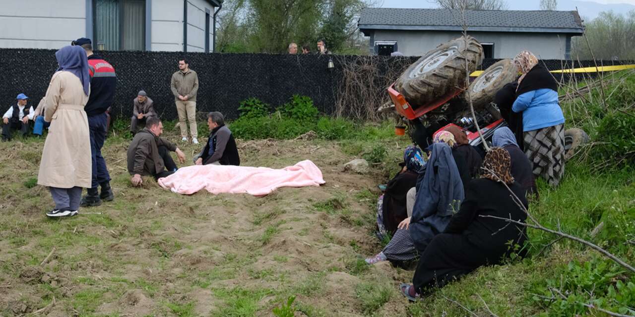 Devrilen traktörün altında kalan çiftçi hayatını kaybetti