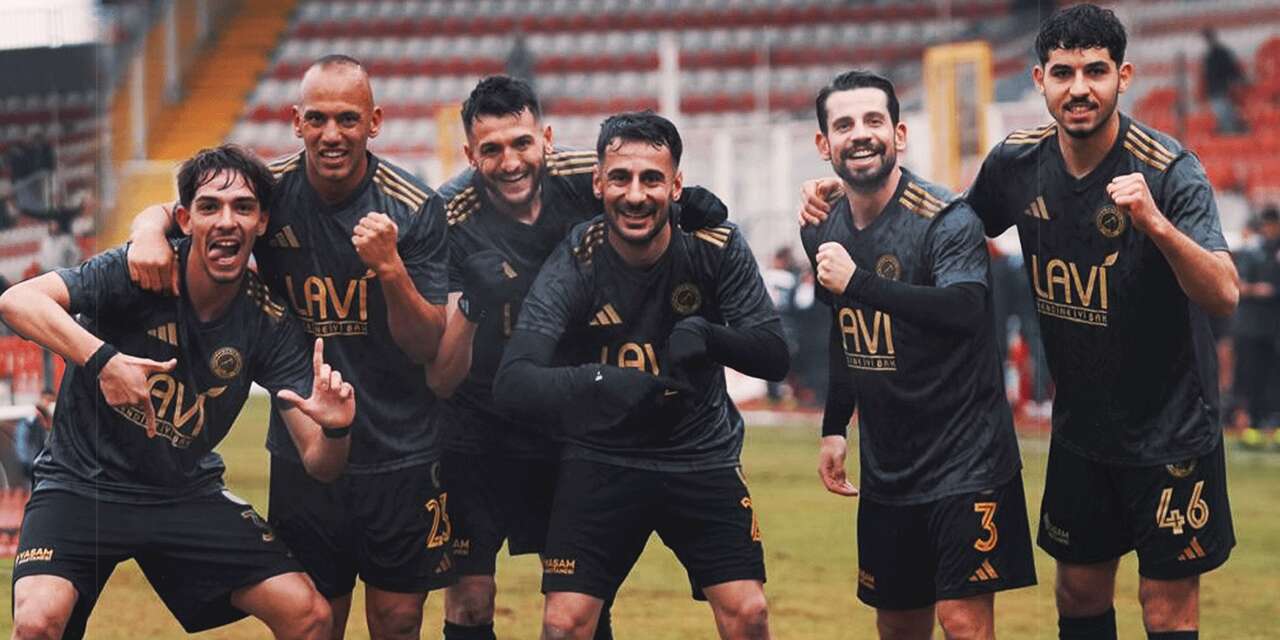 Konyaspor’un kiralık gönderdiği genç stoper şampiyon oldu