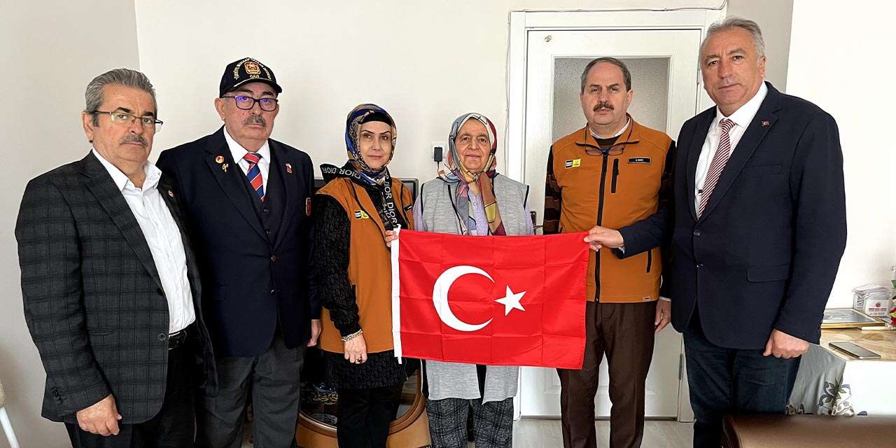 Konya Büyükşehir’den şehit polislerin ailelerine ziyaret