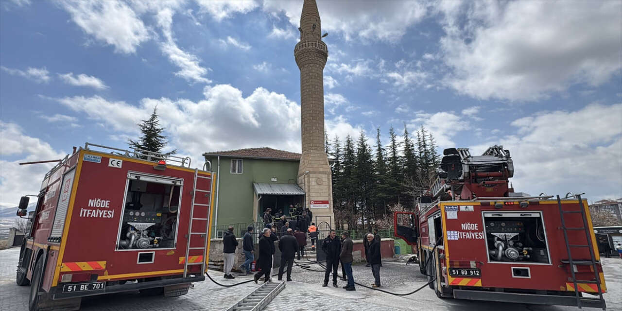 Camide yangın paniği