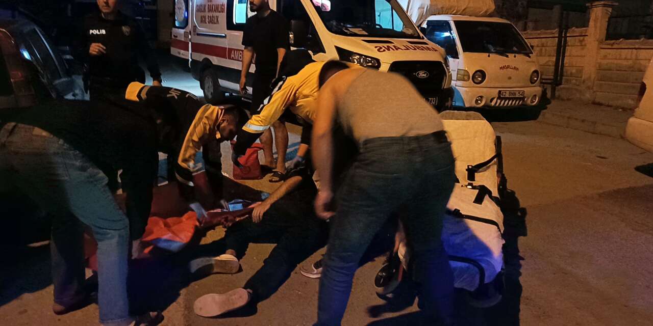 Üniversiteli genç evinin önünde bıçaklandı! Durumu ağır