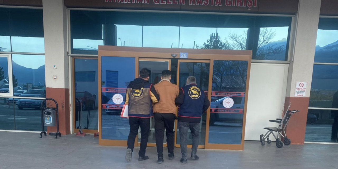 Konya’da JASAT ekiplerinin dikkatiyle hırsızlık zanlısı suçüstü yakalandı