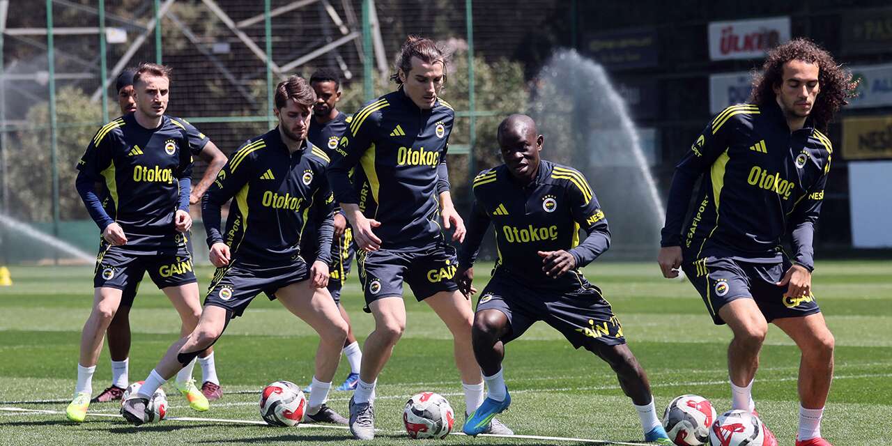 Konyaspor’un rakibi Fenerbahçe hazırlıklarını tamamladı! Konya’ya geliyor