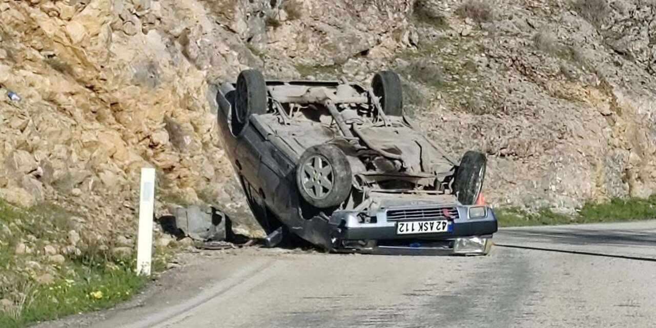 Konya’da otomobil ters döndü, sürücünün burnu bile kanamadı