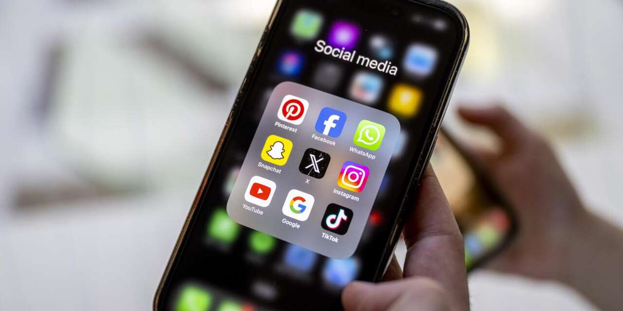 Sosyal medyada yeni dönem! 15 yaş altına sınırlama geldi