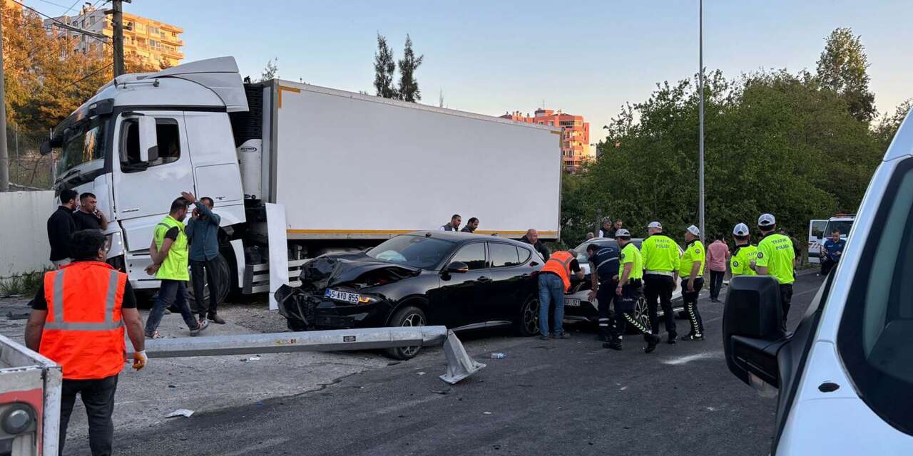 1’i polis, 3 kişinin hayatını kaybettiği kazanın yeni görüntüleri ortaya çıktı