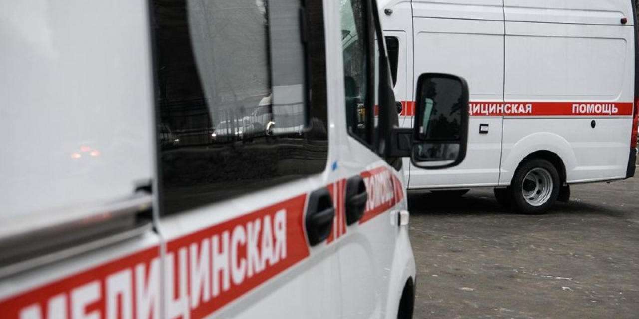 4. sınıf öğrencisi, evden getirdiği bıçakla öğretmenini yaraladı