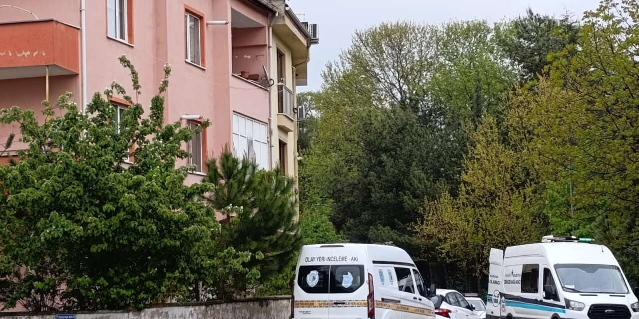 Çilingirle girilen evde Selma öğretmenin cesedi bulundu
