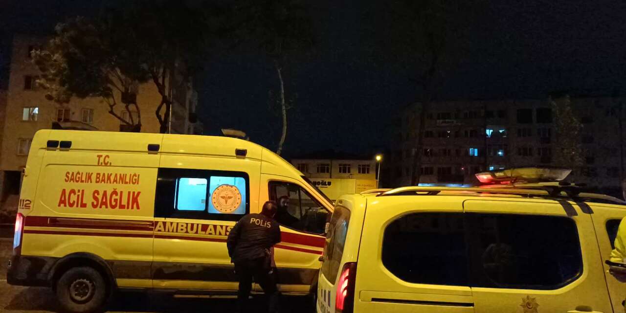 Yolun karşısına geçmeye çalışan yayaya otomobil çarptı! Sürücü alkollü çıktı