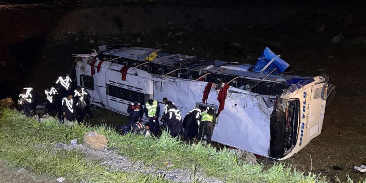 Otobüs kazasında ölenlerin kimlikleri belli oldu