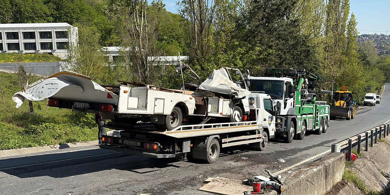 Feci karavan kazası! Bariyere çarpan sürücü hayatını kaybetti
