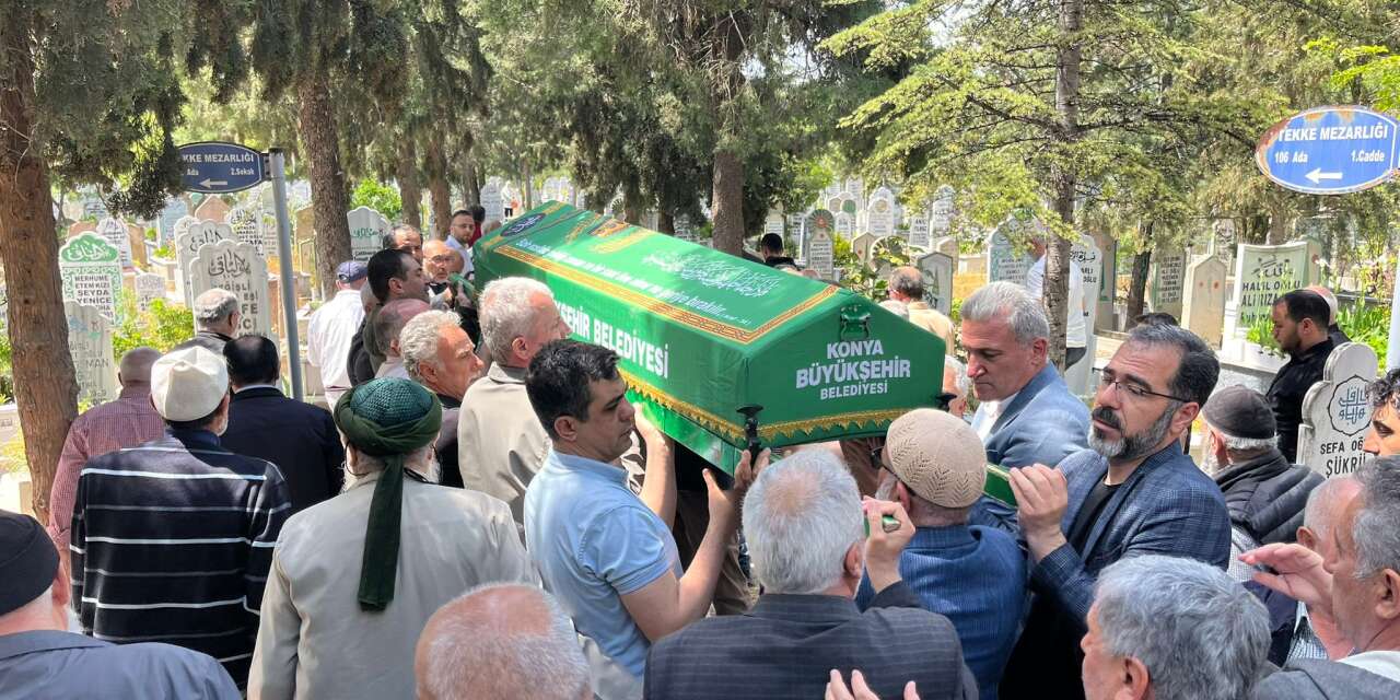 Konya’da acı gün! Dr. Ali Çelik’in babası son yolculuğuna uğurlandı