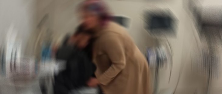 Kaybolan otizmli çocuk 20 saat sonra dere kenarında bulundu