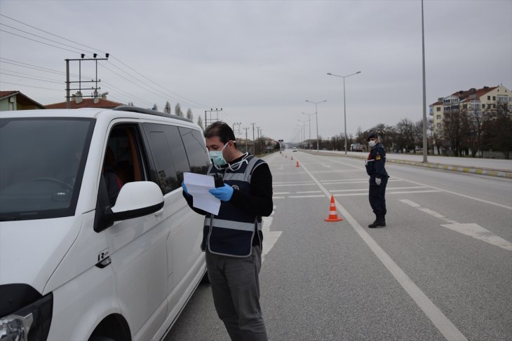 Konya'nın bu ilçesinde sokağa çıkma yasağını ihlal eden 8 kişiye ceza