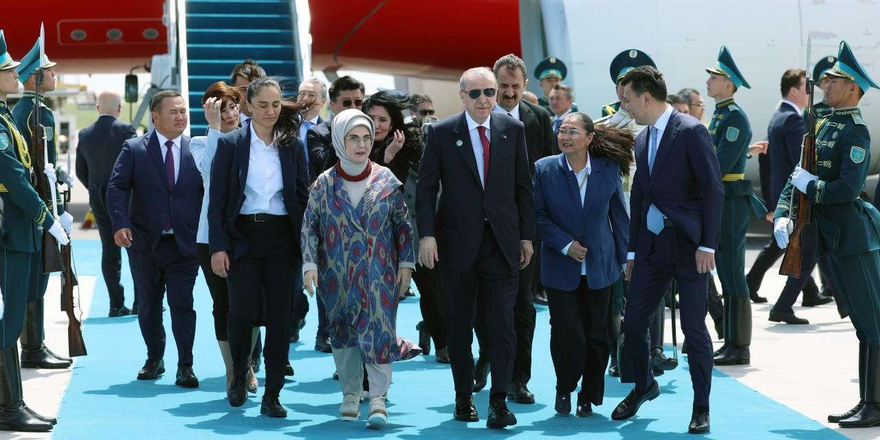 Cumhurbaşkanı Erdoğan Türkistan'da