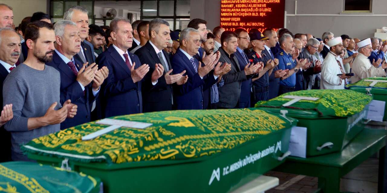 Türkiye’yi sarsan saldırı! 6 kişiden 5’i gözyaşlarıyla toprağa verildi