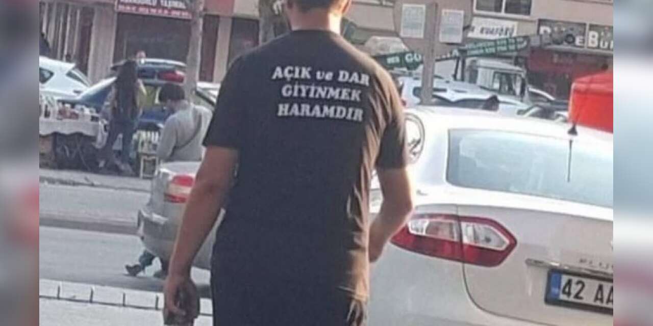 Konya sokaklarında dikkat çeken tişört yazısı