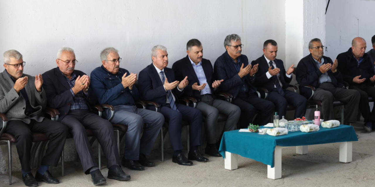 Bakan Çiftçi’den oğlunu kaybeden Recep Konuk’a taziye ziyareti