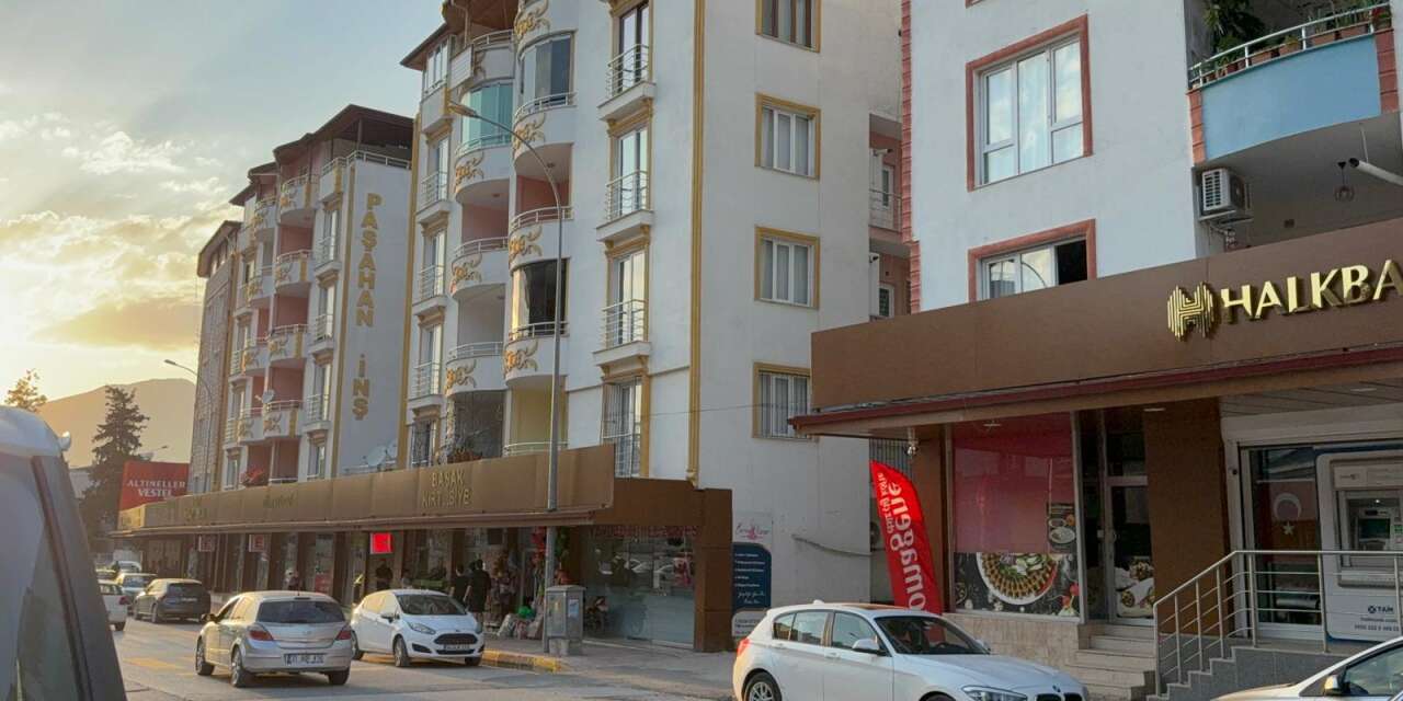 Madde bağımlısı olduğu iddia edilen baba, 3 yaşındaki oğlunu boğdu