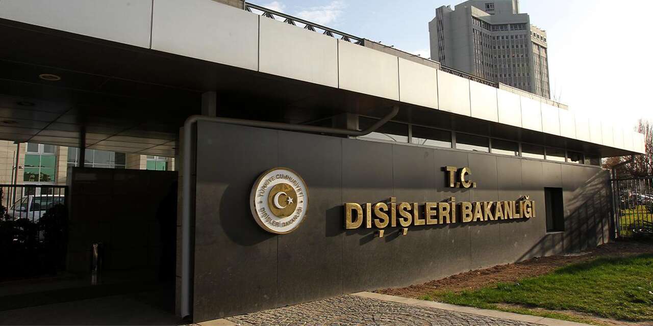 Karadeniz’de Türk gemisine İHA saldırısı! 2 Türk denizci yaralandı