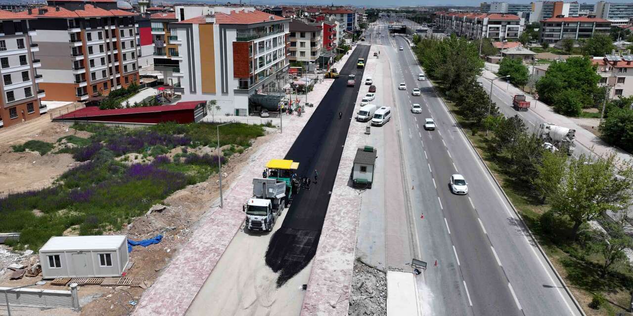 Karatay Belediyesi sahada! Konya’da asfalt sezonu başladı
