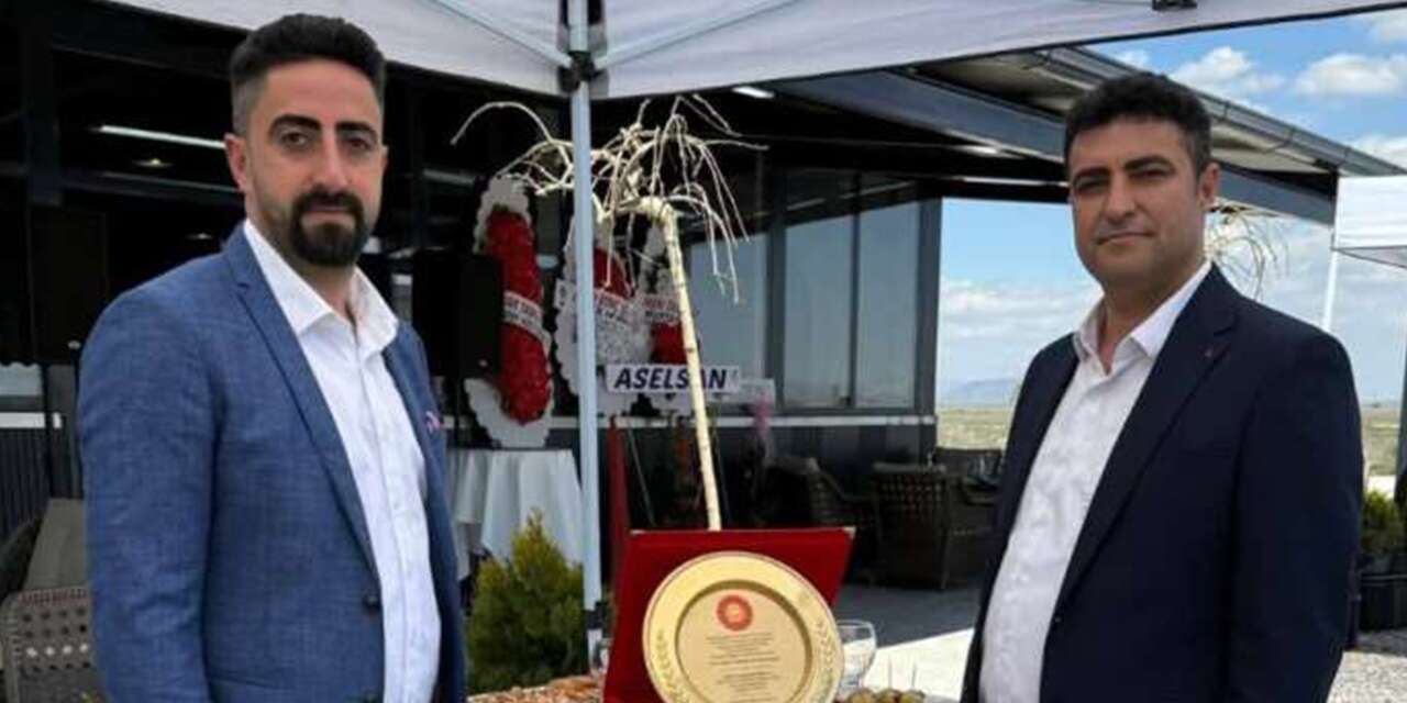 Konya Karapınar’a önemli yatırım! İren Kardeşler Poligon Restoran ve Kafe’yi açtı