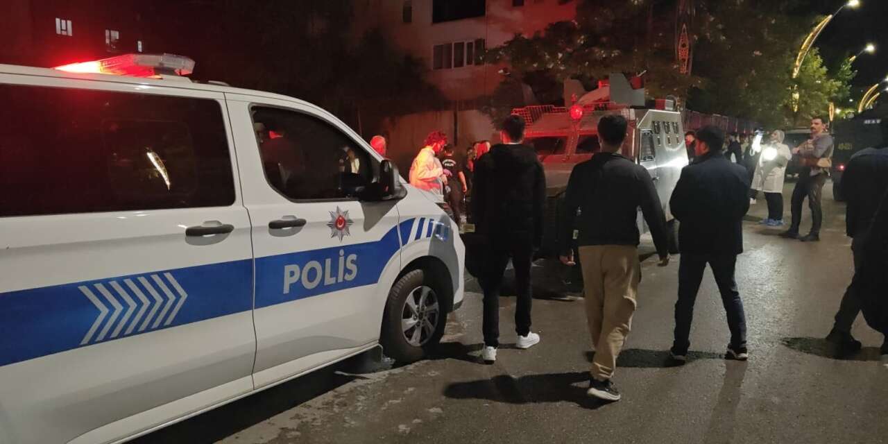 Önce kardeşini, sonra polisi vurdu! Dehşet operasyonla son buldu
