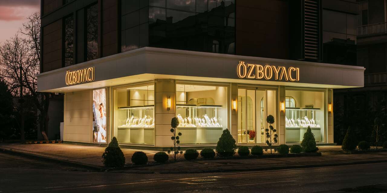 Konya’nın mücevher markası Özboyacı Altın’ın yeni adresi Meram oldu