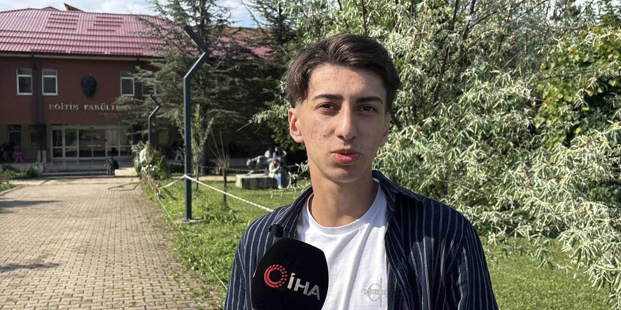 YKS’ye girdi ama aklı Milli Takım’da kaldı: Bütün moralimizi bozdular