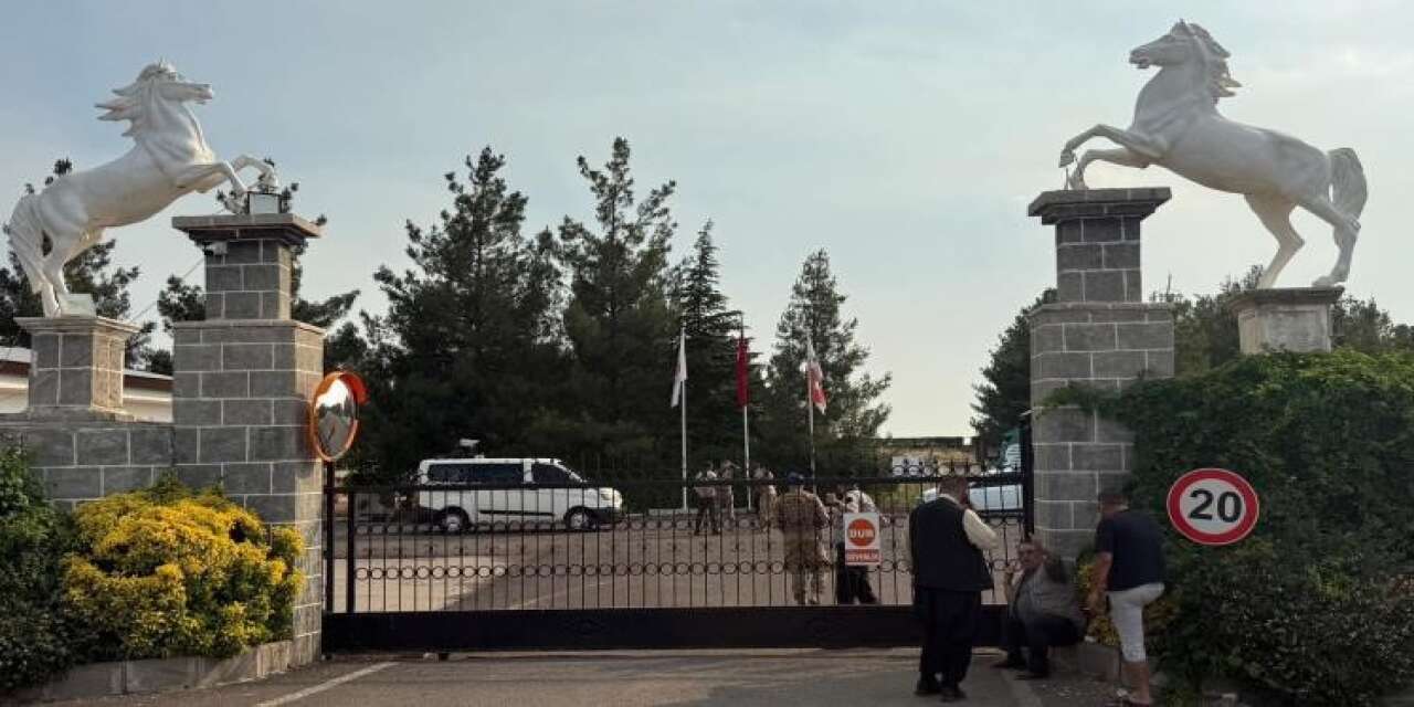 Halı sahadaki kavga 4 ile yayıldı! 2 kişi öldü, 11 yaralı var