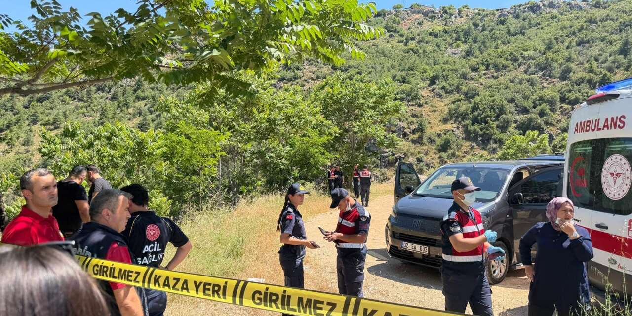 Park halindeki araçtan 2 ceset birden çıktı! Biri 21, diğeri 22 yaşında