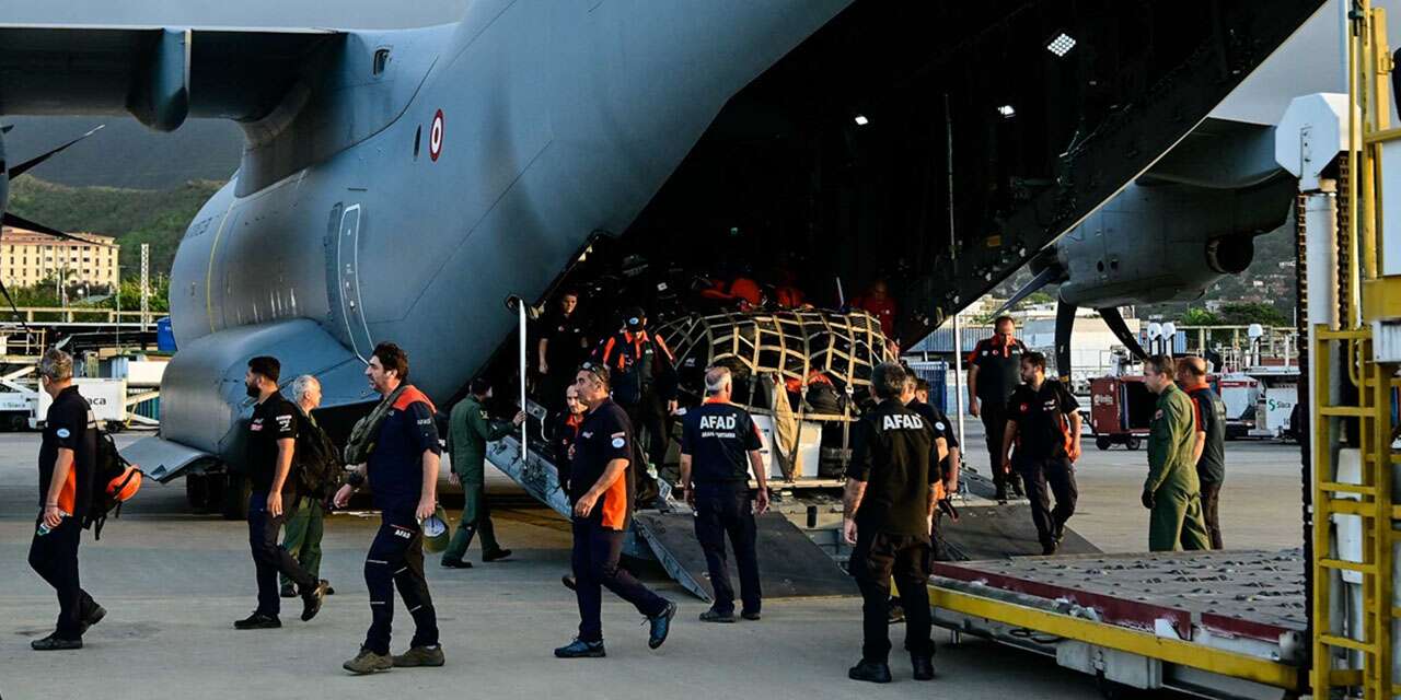 Türkiye'nin yardım eli, depremin vurduğu Venezuela'ya ulaştı