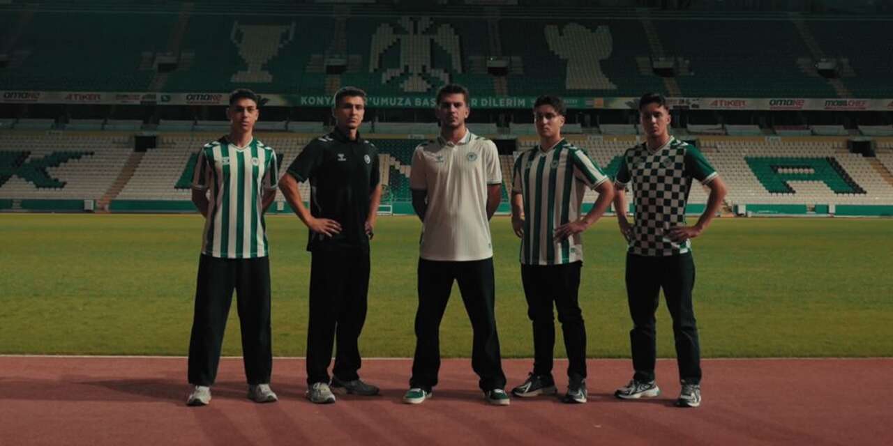 Konyaspor yeni sezon formalarını tanıttı