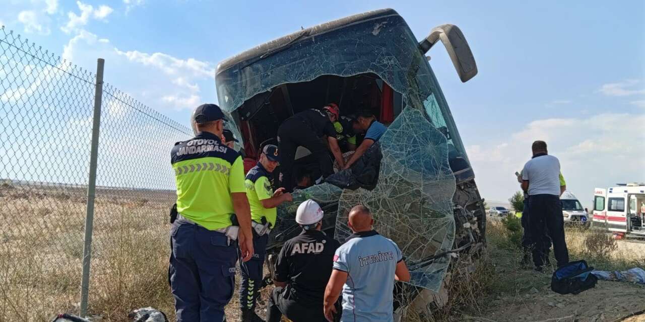 1 kişi öldü, 2 kişi de Konya’da yaşam mücadelesi veriyor! Şoför tutuklandı
