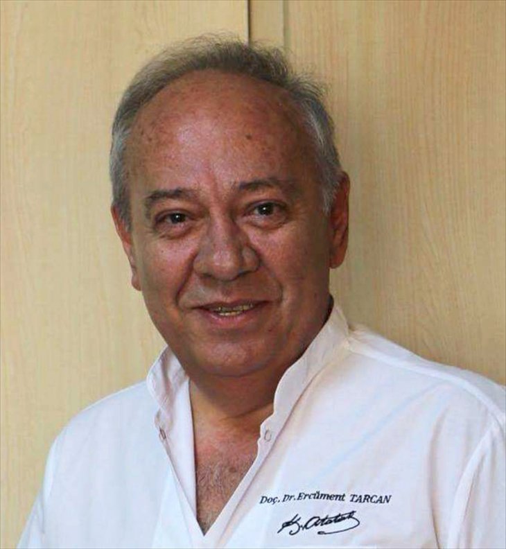 Görev başında kalp krizi geçiren doktor hayatını kaybetti