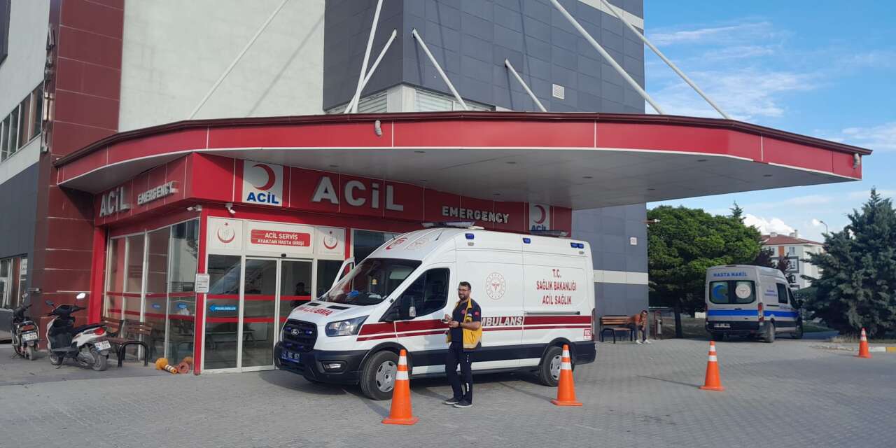 Konya’da OSB Kavşağı’nda kaza! Otomobiller çarpıştı