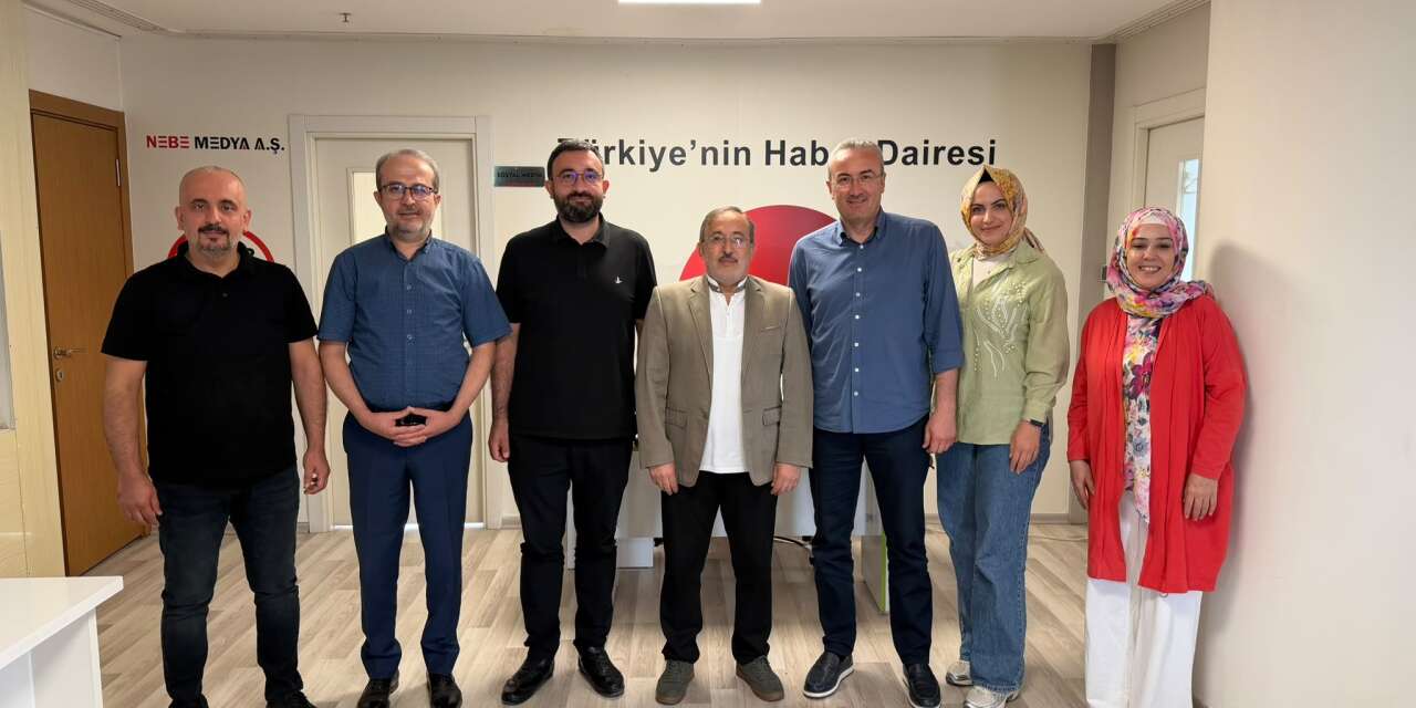 AK Parti Konya heyeti Haber Dairesi’nde