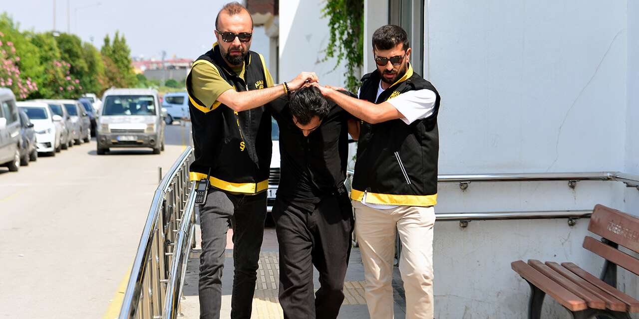 İki çocuğunun annesine çekiç ve bıçakla saldırmıştı! Savunması pes dedirtti