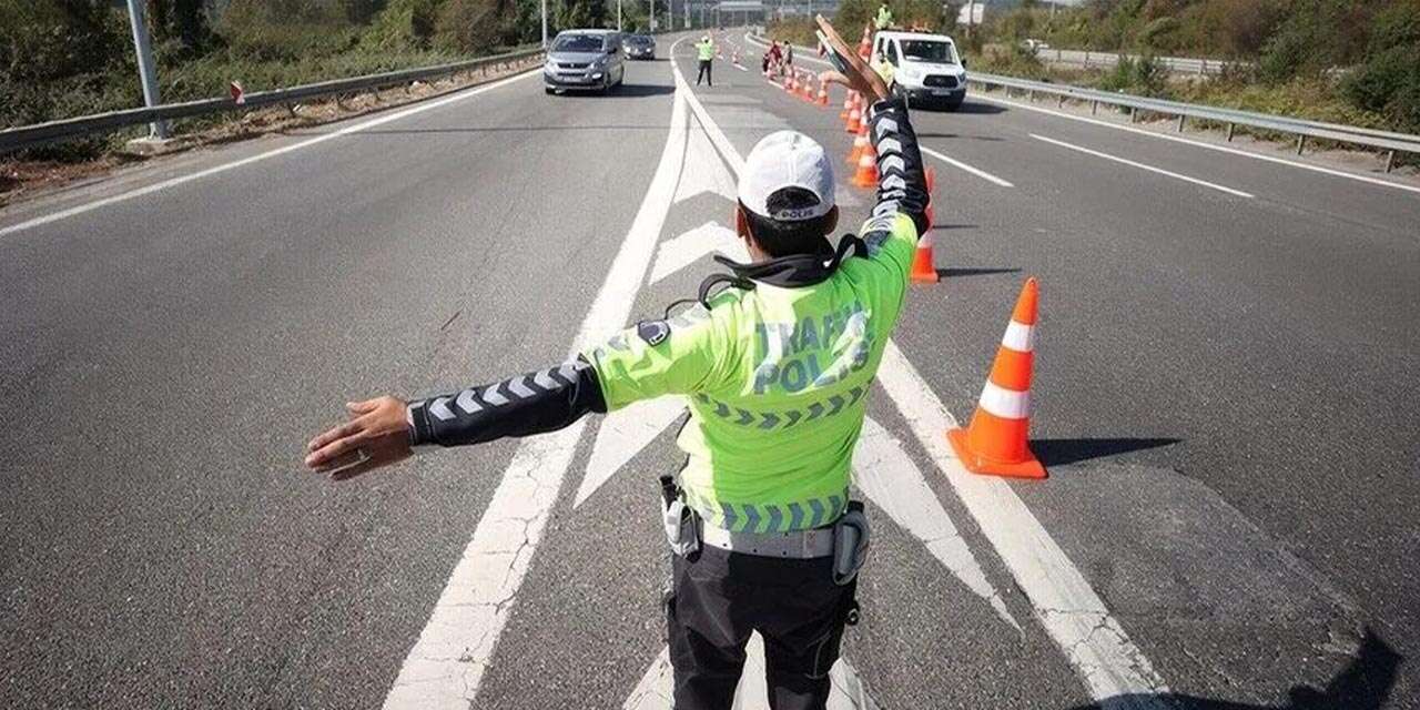 Karayolları uyardı! Konya-Afyonkarahisar yolunda trafik akışı değişti