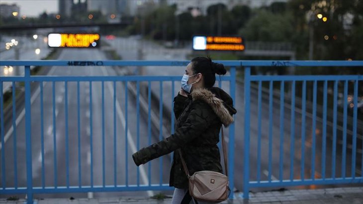 İspanya'da Kovid-19'dan hayatını kaybedenlerin sayısı 19 bin 715'e çıktı