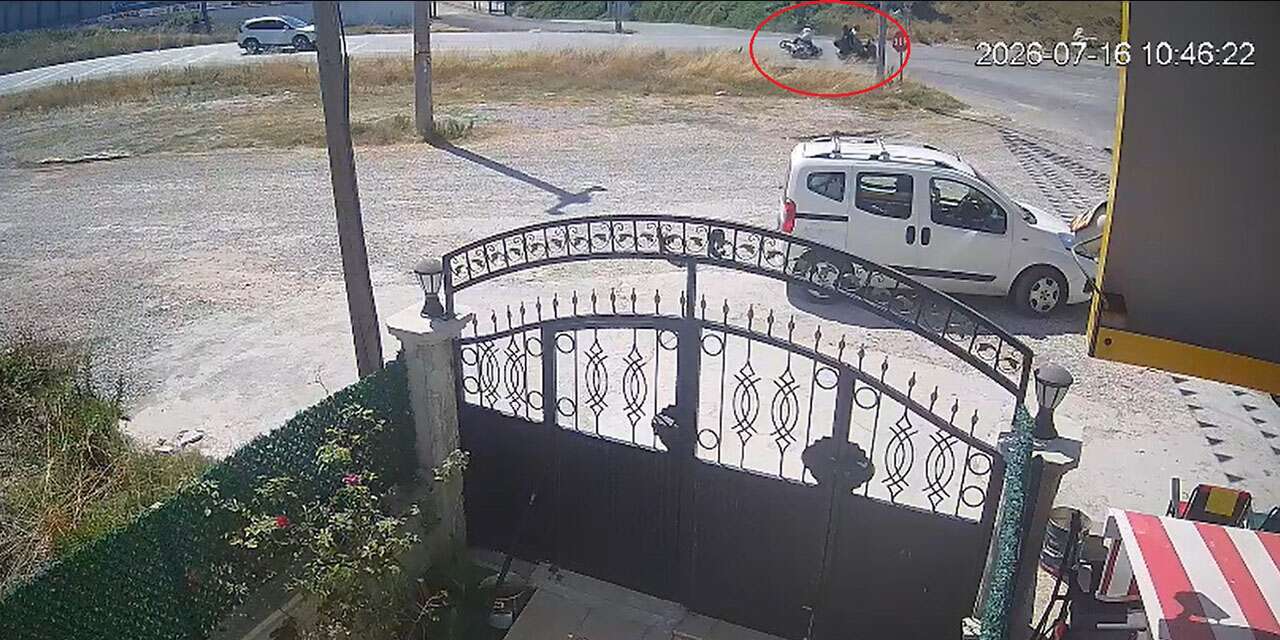 Yürek yakan kaza! Anne ile baba öldü, 3 yaşındaki çocuk ağır yaralı
