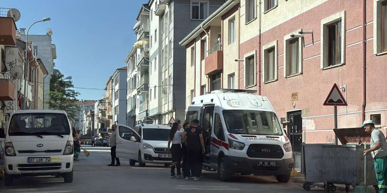 Komşuları haber alamayınca ortaya çıktı! Yaşlı kadın evinde ölü bulundu